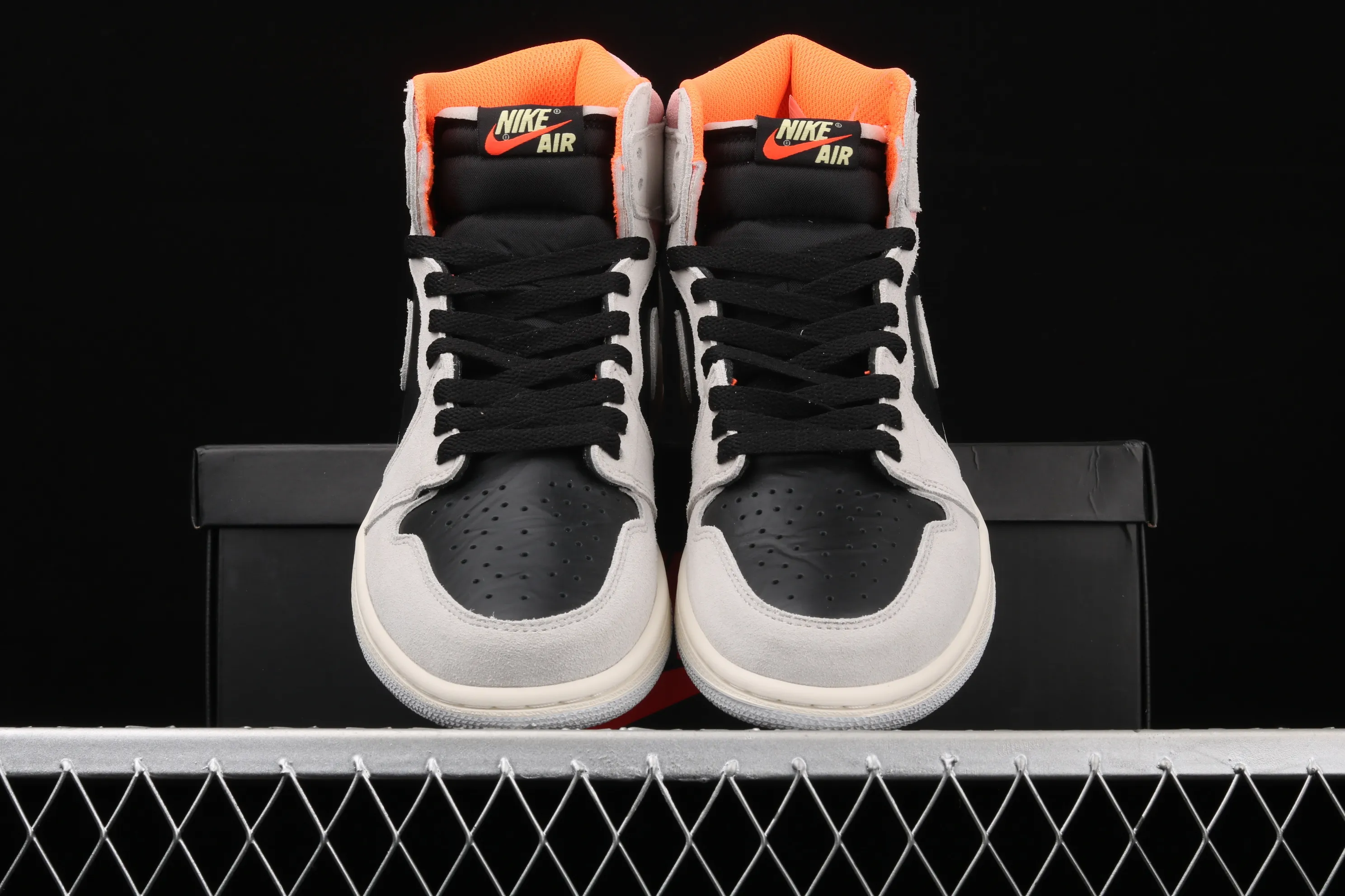 All categories Air Jordan Jordan series basketball shoes Air Jordan 1 High X version Air Jordan 1 "Neutral Grey" AJ1 Joe 1 gray pink suede/dirty pink 555088-018